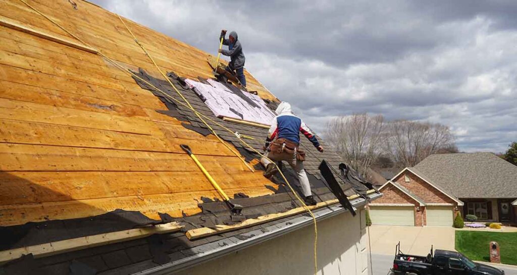 Work With a Reputable Roofing Company for Your Roof Repairs in South Salem, MA​