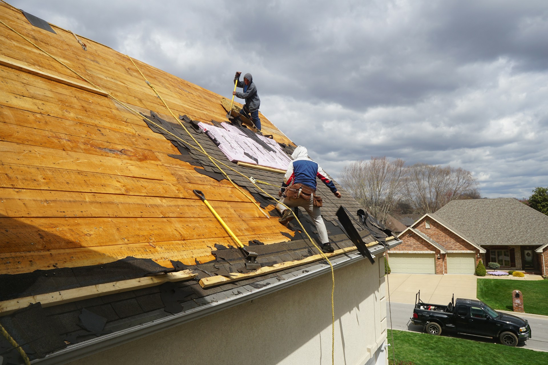 Choosing the Right Roofing Materials